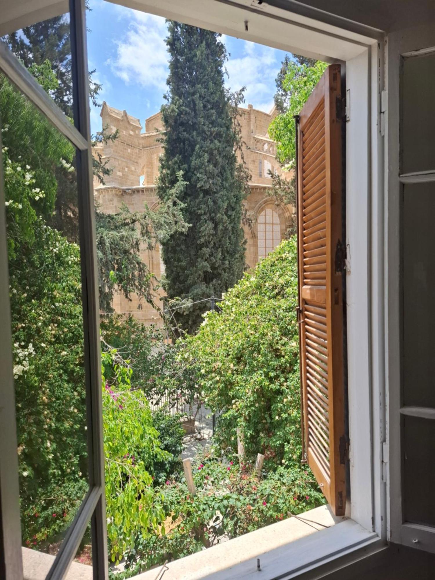 Sabor Residence Nicosia Buitenkant foto
